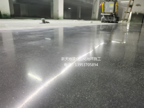 車庫地坪漆施工方案和價格？